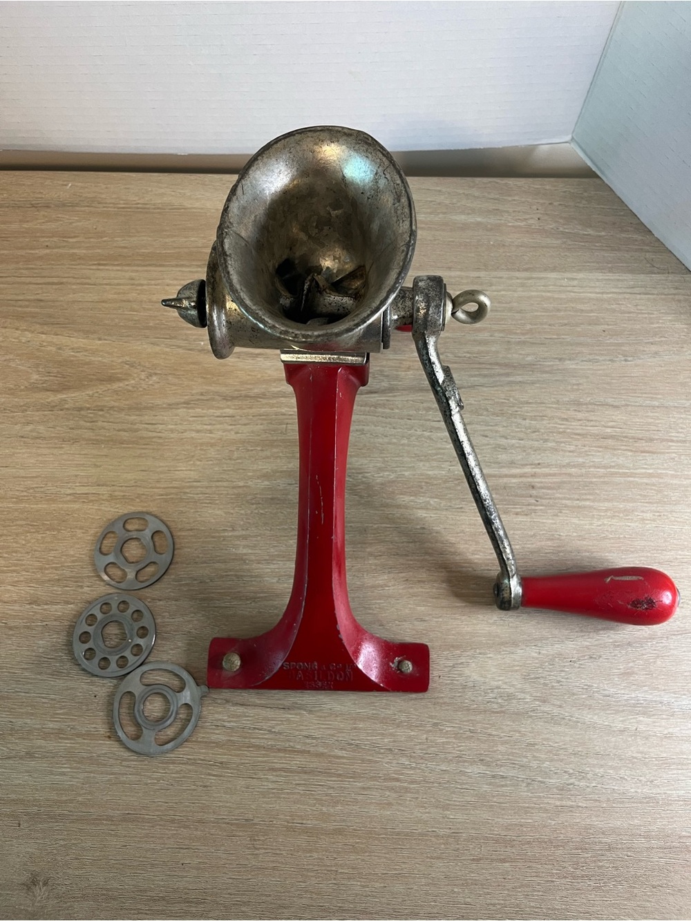 Red Manual Meat Grinder with Die Plates